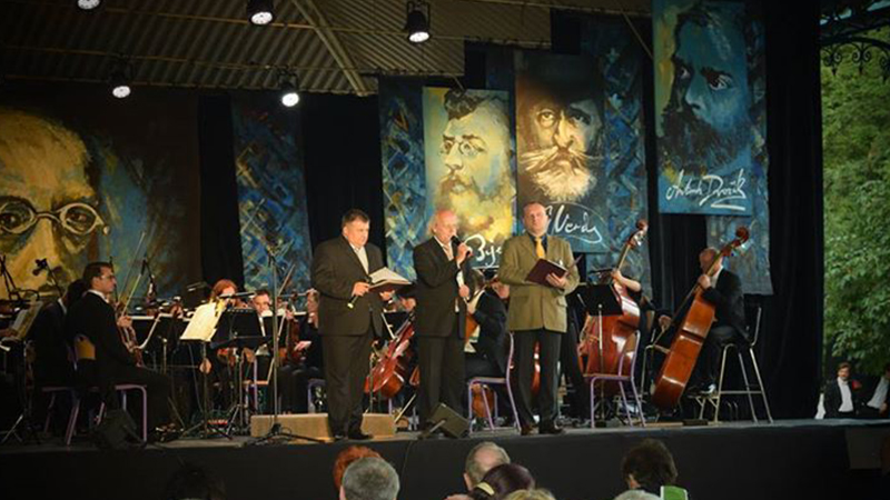 Scena, Festiwal Moniuszkowski, scenografia Kajetan Kreutz Majewski